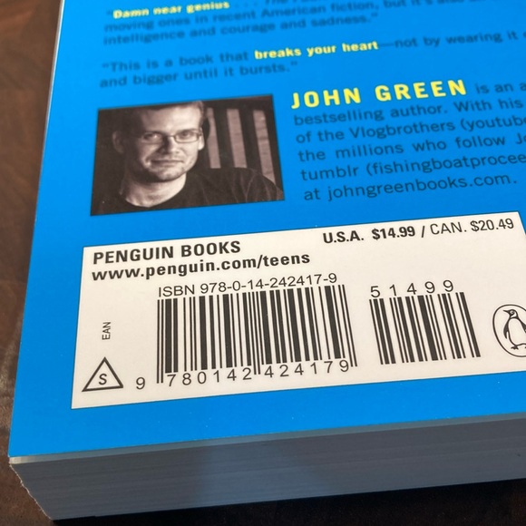 Like New Paperback The Fault in Our Stars by John Green - Picture 3 of 5